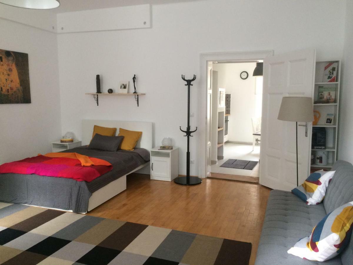 Enjoy Apartman Sopron Zewnętrze zdjęcie