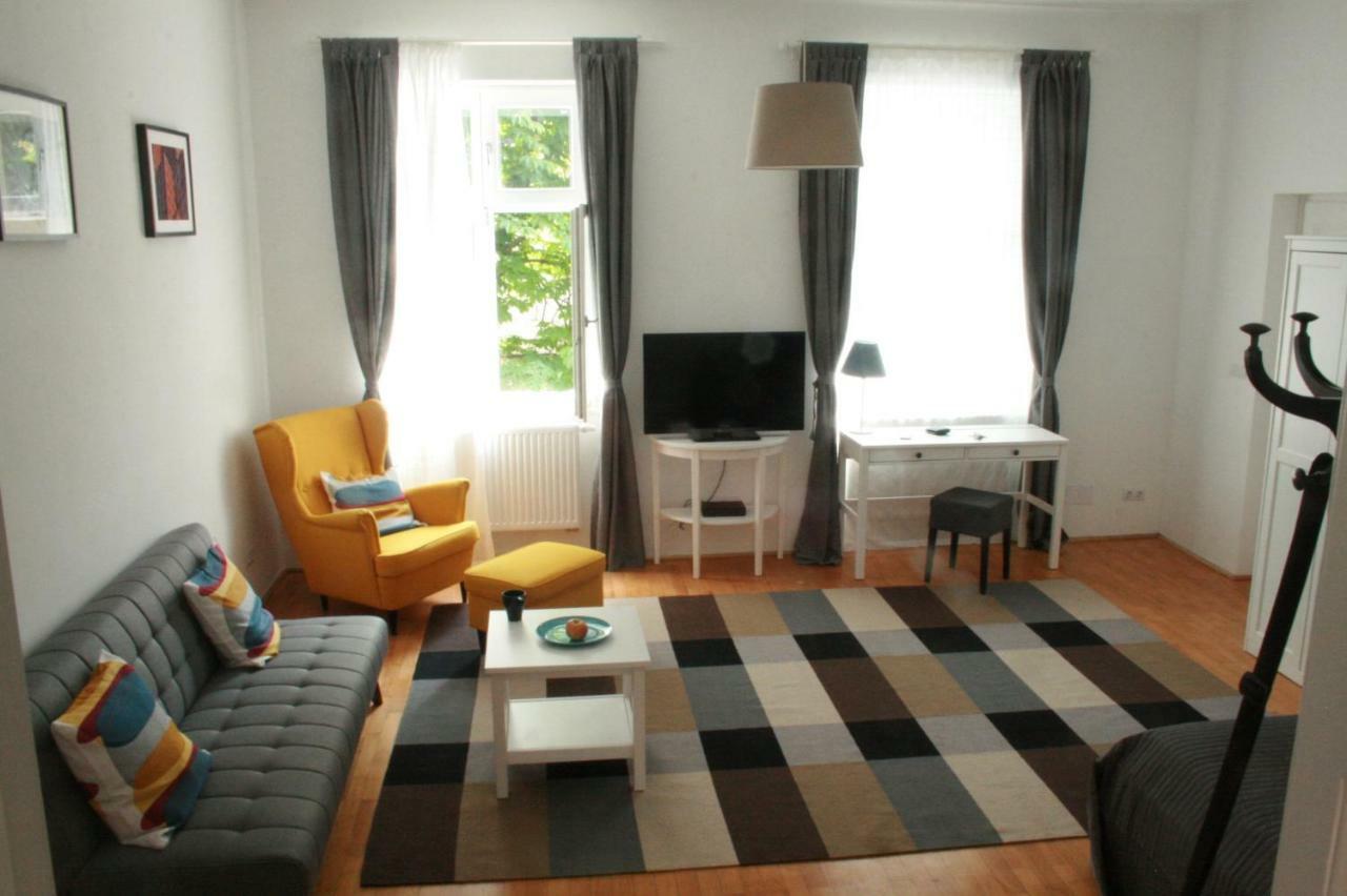Enjoy Apartman Sopron Zewnętrze zdjęcie
